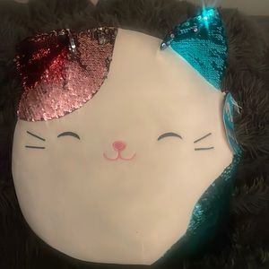 reversible glitter kitty squishmallow ✨